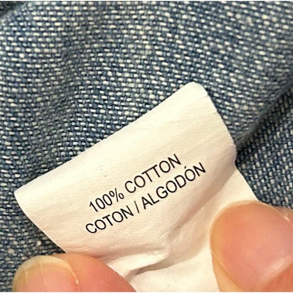 Lucky Brand Women’s Blue Chambray Distressed Button Down Shirt, Size Medium - Picture 14 of 15